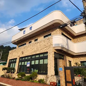 Bada Village Minbak Guest house